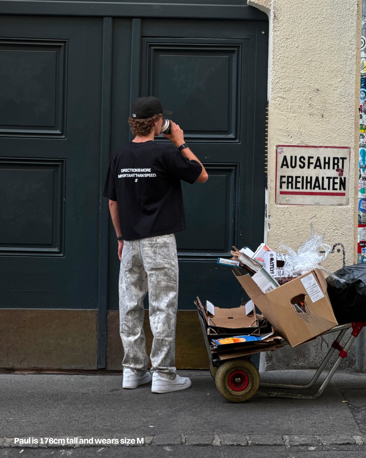 Direction Tee – Black